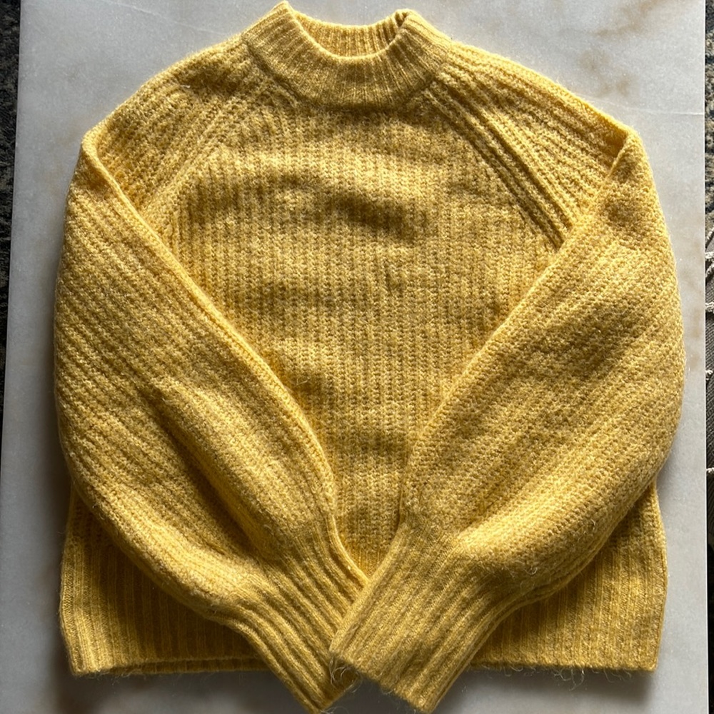 XS Yellow Sweater. ASOS-Monki